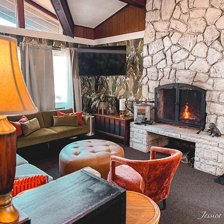 The Springs Motel New Ashford Exterior foto