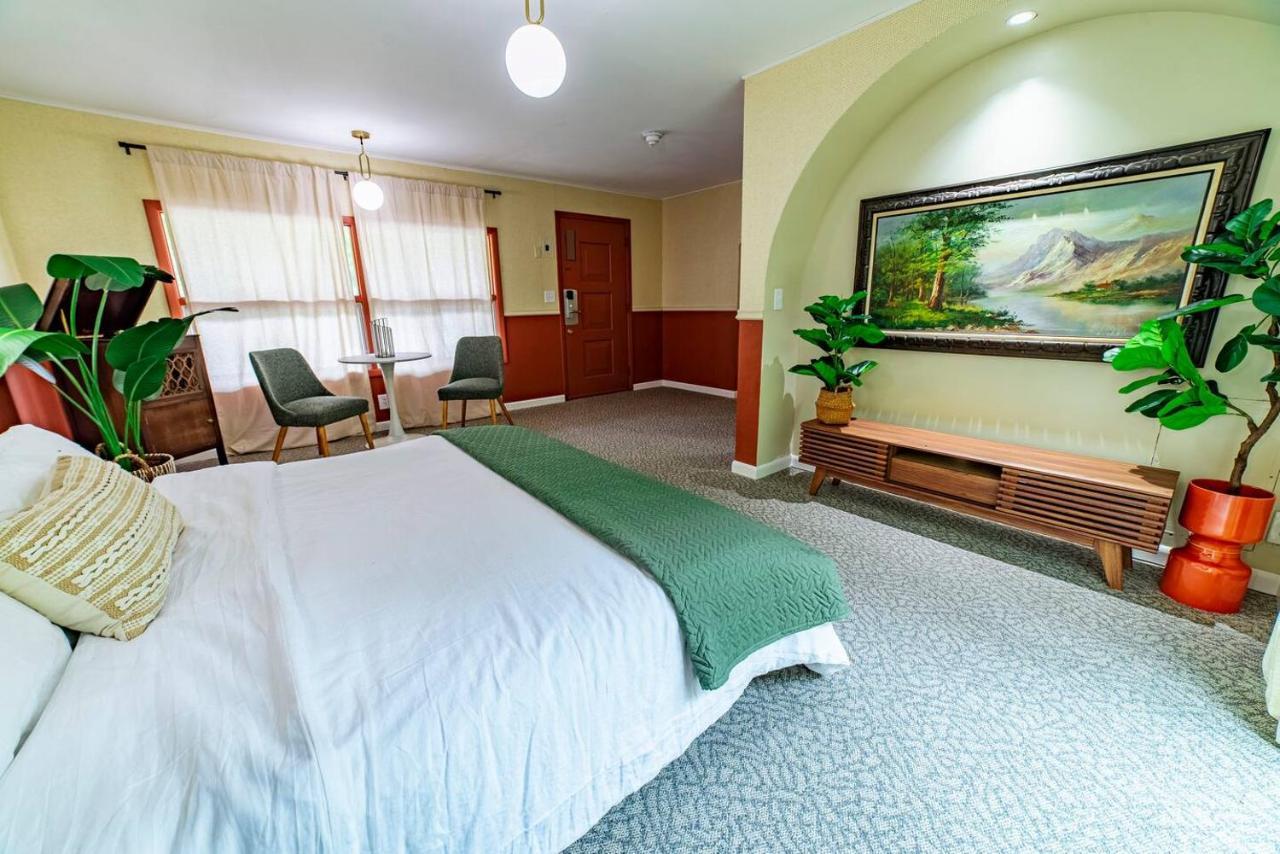 The Springs Motel New Ashford Exterior foto